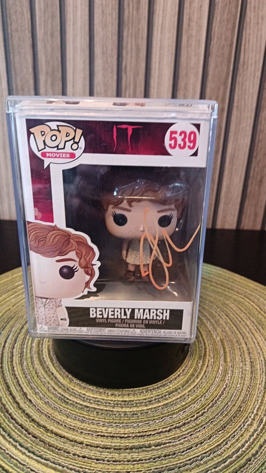 Funko Pop! Movies: IT – Beverly Marsh #539 (Autographed Jessica Chastian , SWAU Certified)